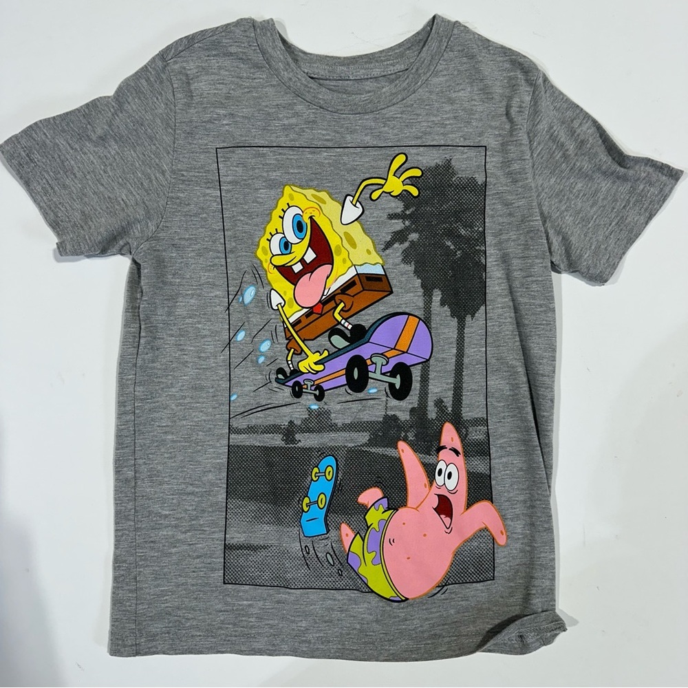 SpongeBob boys shirt size M